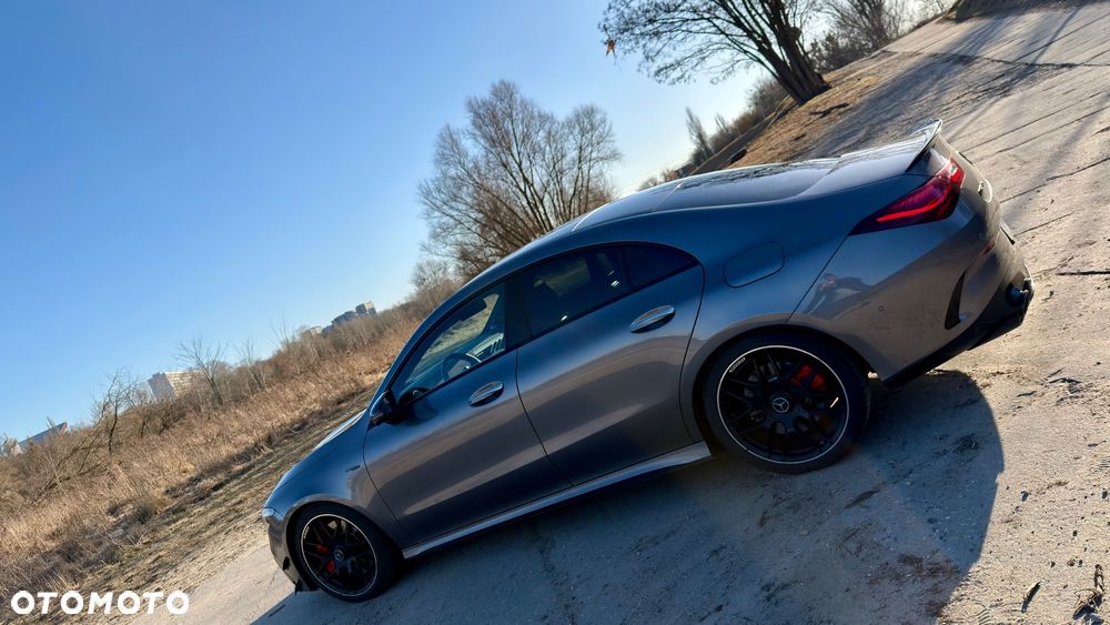 Mercedes-Benz CLA - 1