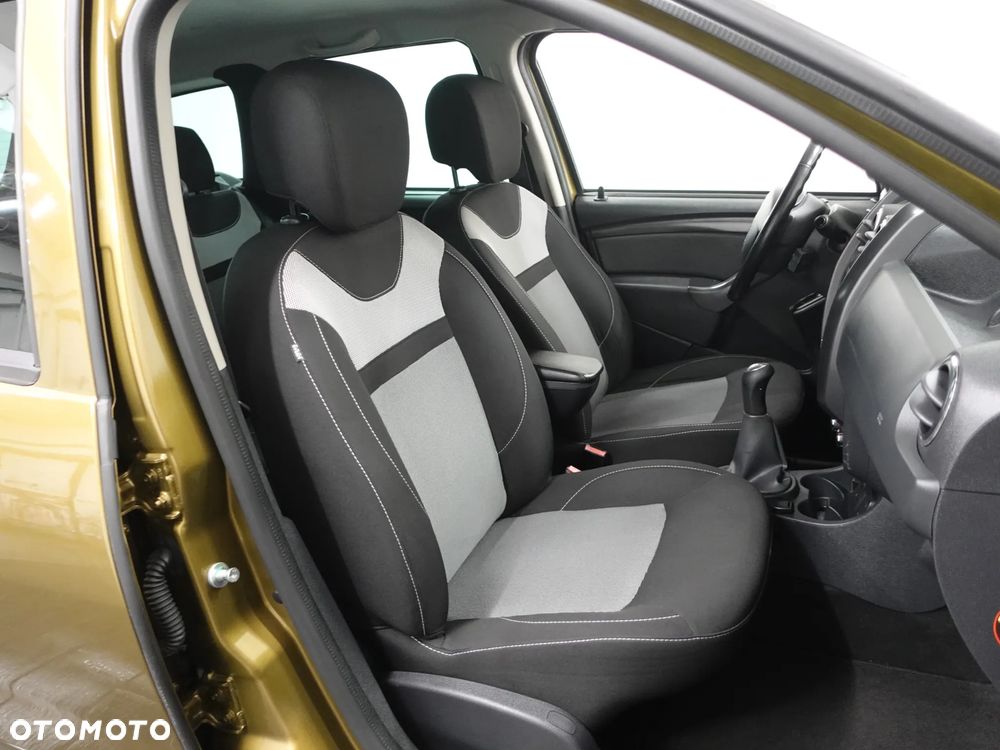 Dacia Duster SCe 115 4x2 Laureate - 26