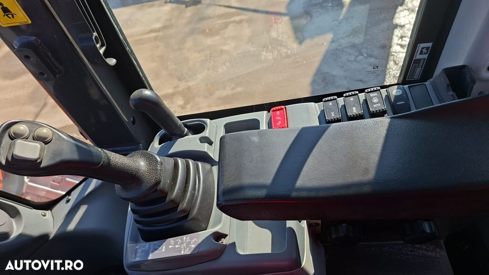 Hitachi ZW180, 2021, 3.903, cupa 3mc, Masa operationala 18t, Anvelope 20,5R25 80% bune, gresare automata, inaltime basculare cupa 4m, latime incarcator 2,5m, 173CP, Aer cond, produs in JAPONIA, CA NOU, posibilitate leasing 4ani-PROMOTIE 94900 EUR+Tva - 5