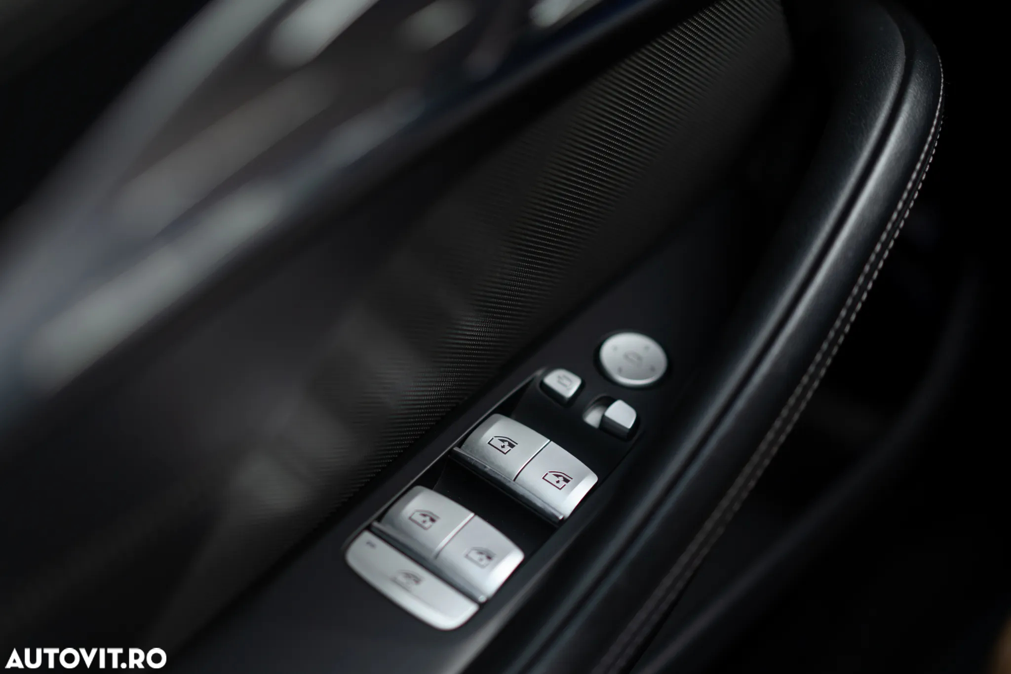 BMW Seria 8 840i xDrive - 31