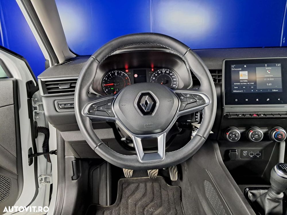 Renault Clio - 15