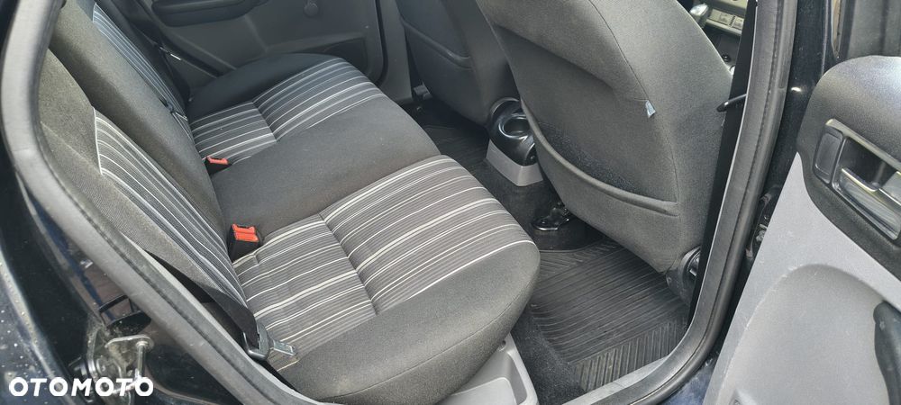 Ford Focus 1.6 Gold X - 8