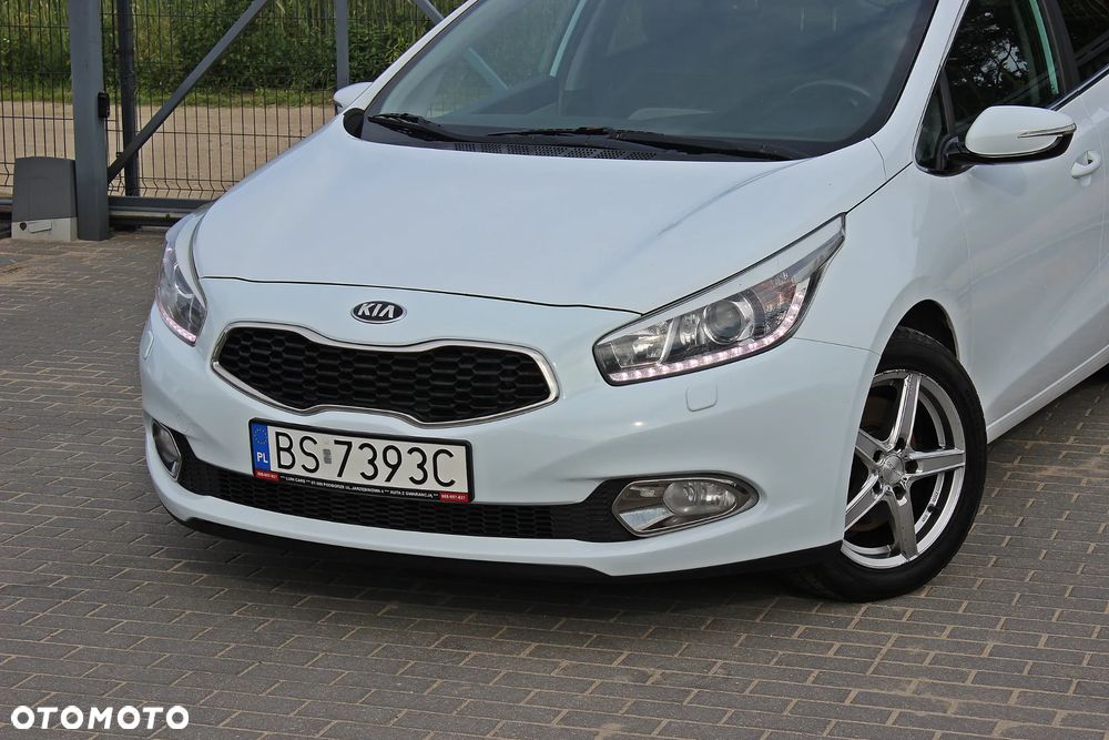 Kia Ceed 1.6 CRDi L Business Line - 4