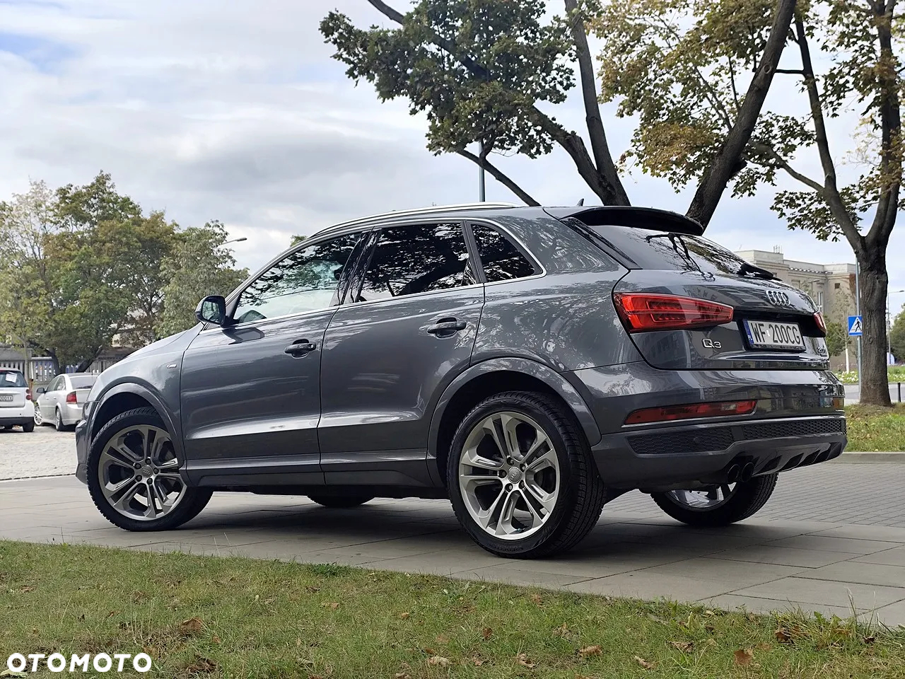 Audi Q3 40 TFSI Quattro S-Line S tronic - 3