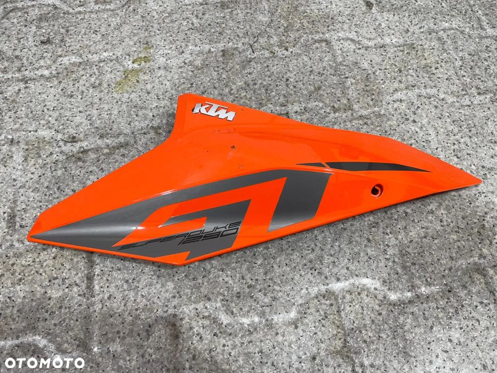 plastiki owiewki KTM Super Duke 1290 GT (nr1369) - 8