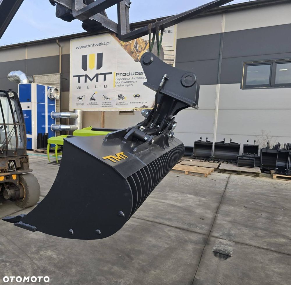 Caterpillar - 3
