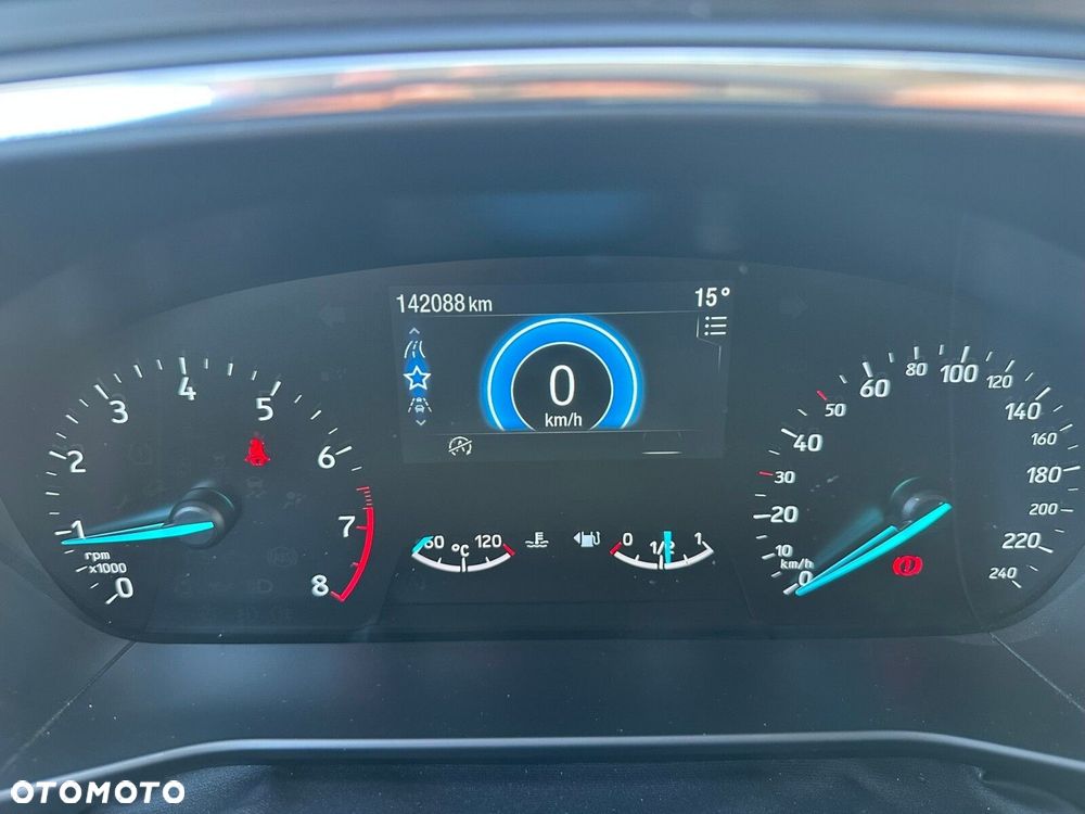 Ford Focus 1.0 EcoBoost Titanium - 17