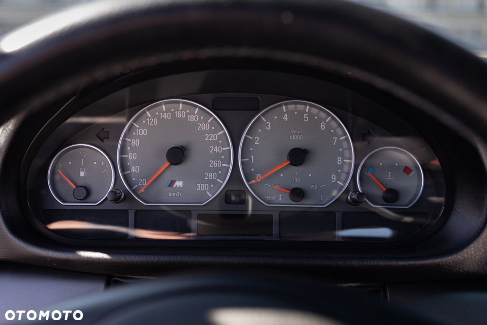 BMW M3 CI - 27