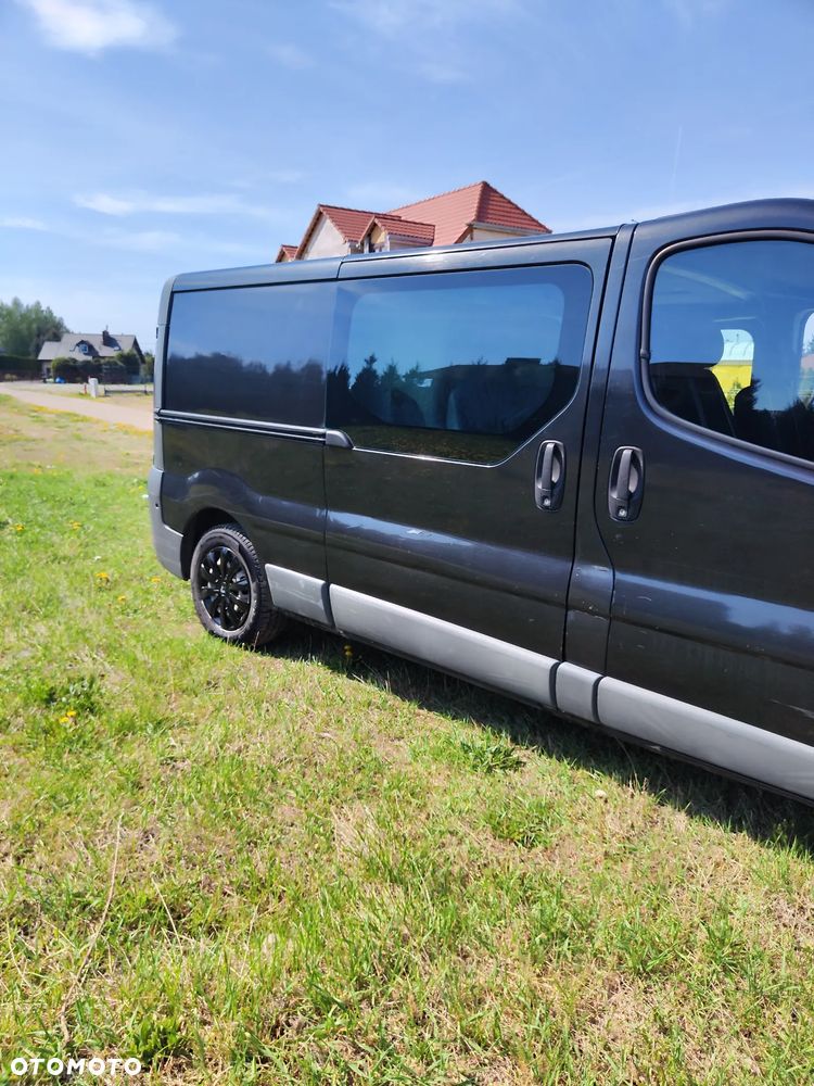 Renault trafic - 3