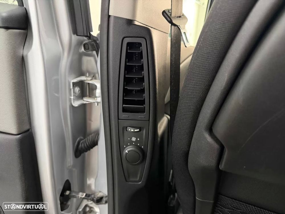 Citroën C4 Grand Picasso 1.6 e-HDi Intensive - 12