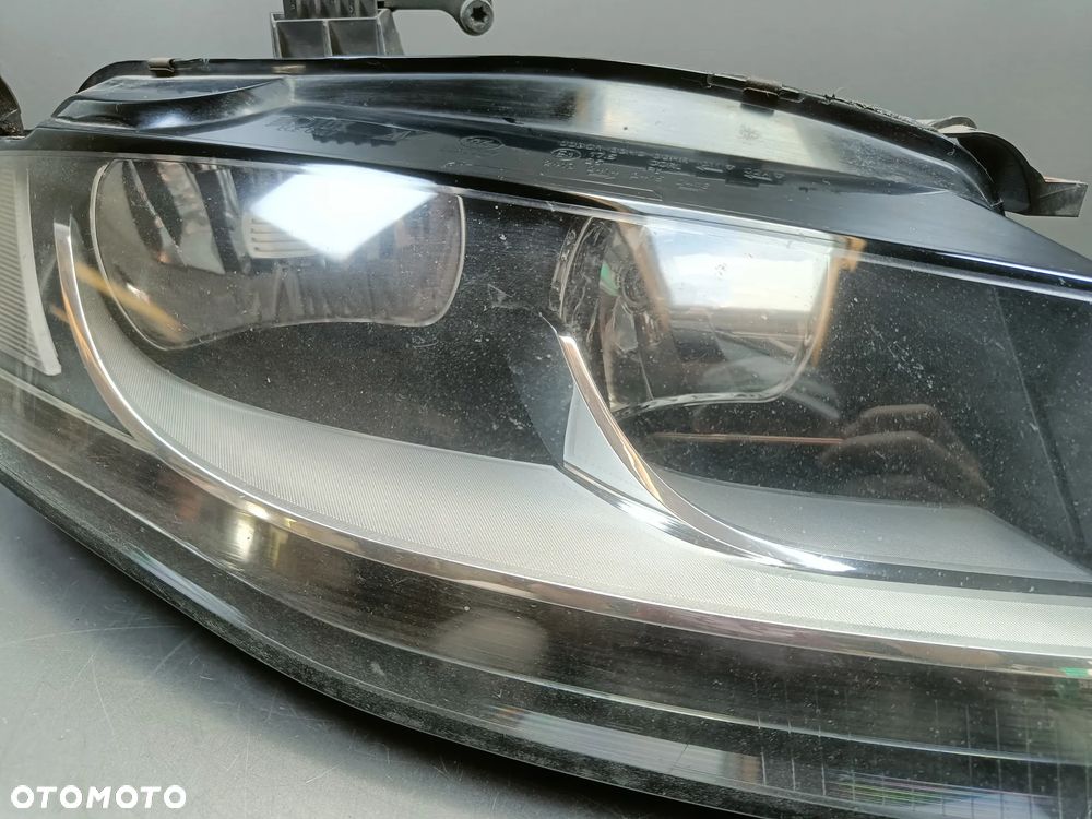 Lampa prawa przednia Audi A4 B8 prawy przód 8K0941004A - 3