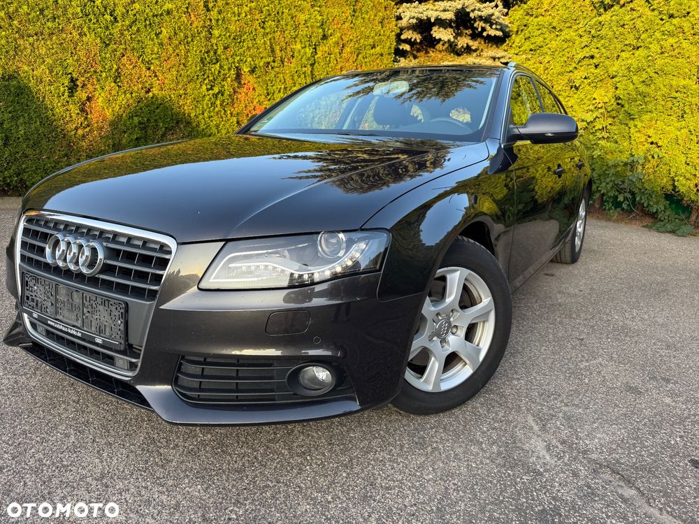 Audi A4 Avant 2.0 TDI DPF Ambiente - 2