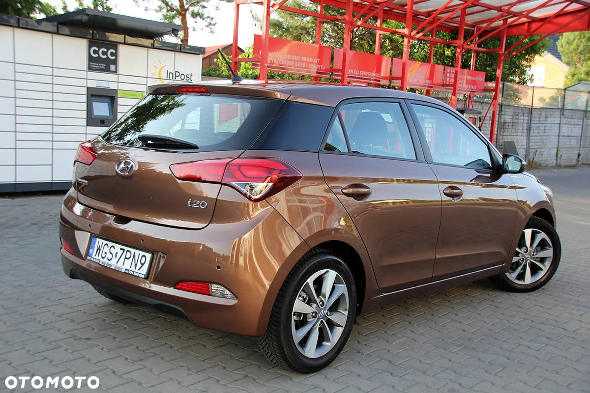Hyundai i20 1.2 YES Gold - 15