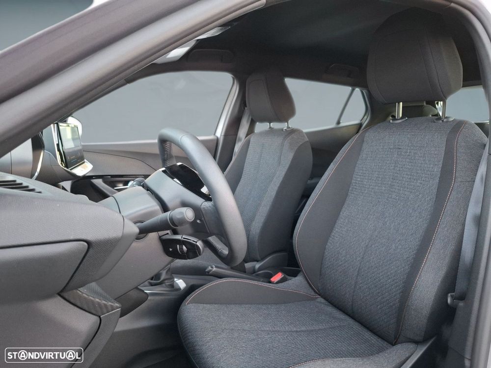 Peugeot 2008 1.2 Style - 11