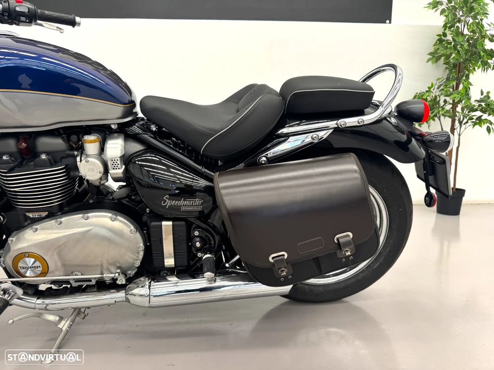 Triumph Bonneville SPEEDMASTER - 8