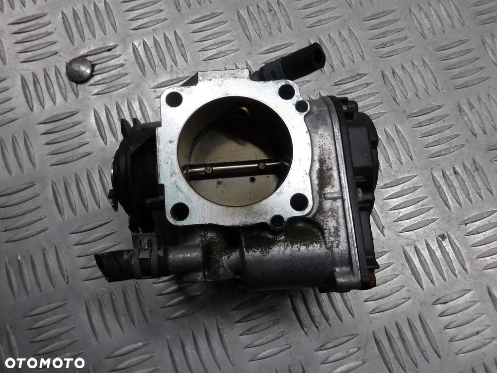 SKODA OCTAVIA I LIFT HB 2.0B PRZEPUSTNICA 06A133064 - 3