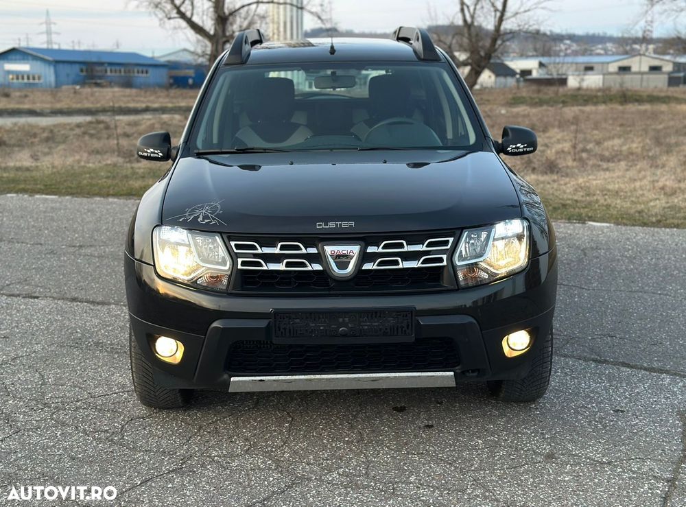 Dacia Duster dCi 110 FAP 4x4 Blackshadow - 2