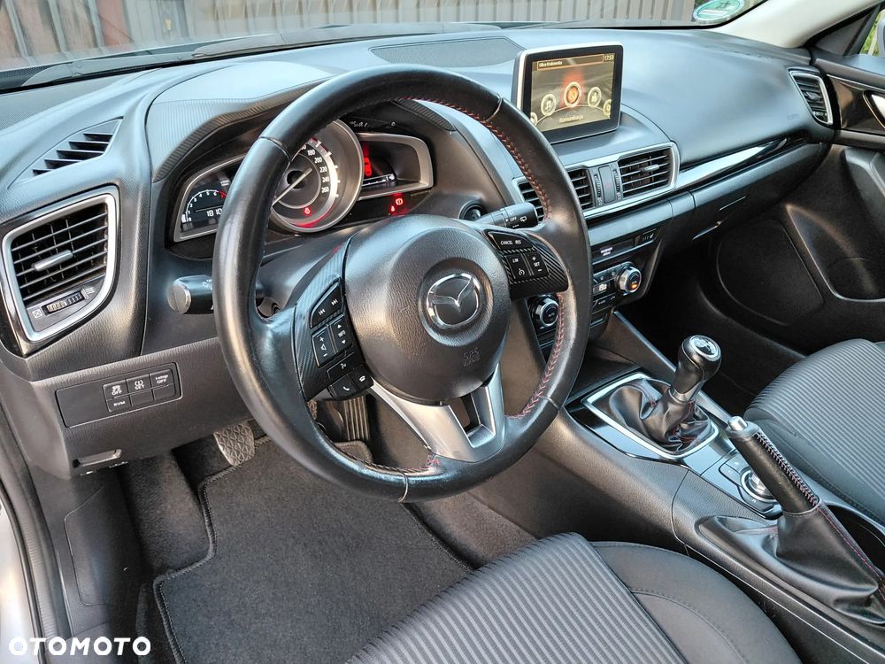 Mazda 3 - 32