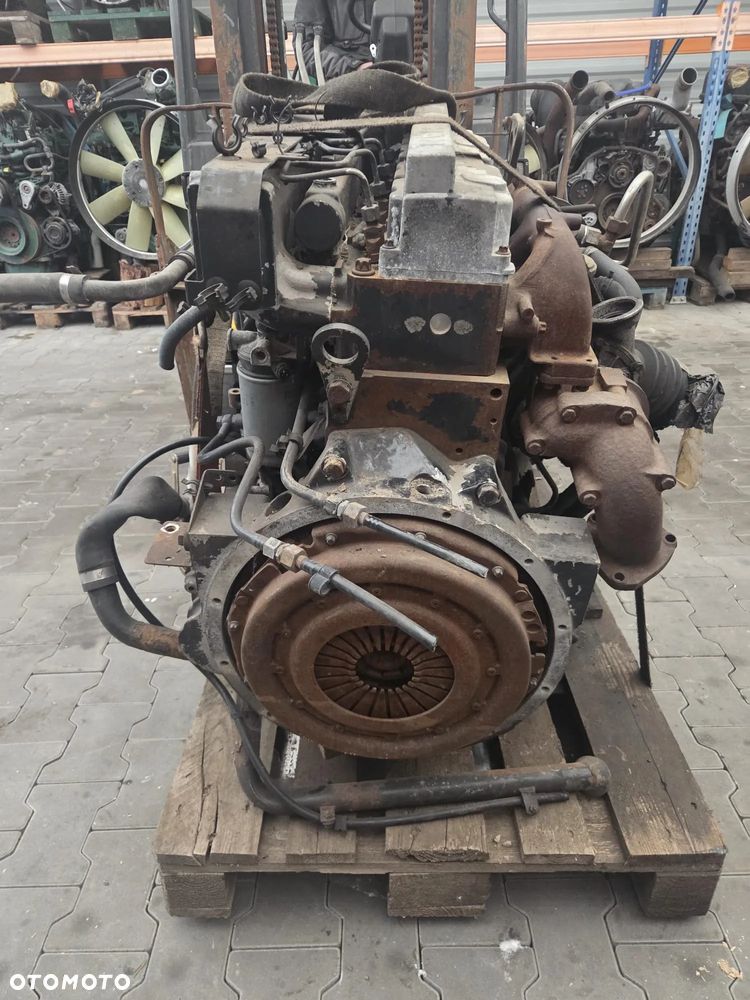 SILNIK D0834LFL 02 - 10