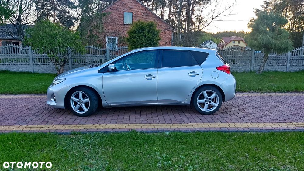 Toyota Auris 1.33 Dual-VVT-i Comfort - 5