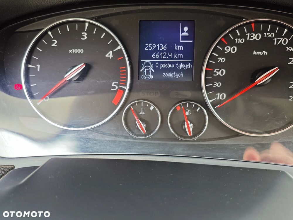 Renault Laguna 2.0 dCi Black Edition - 32