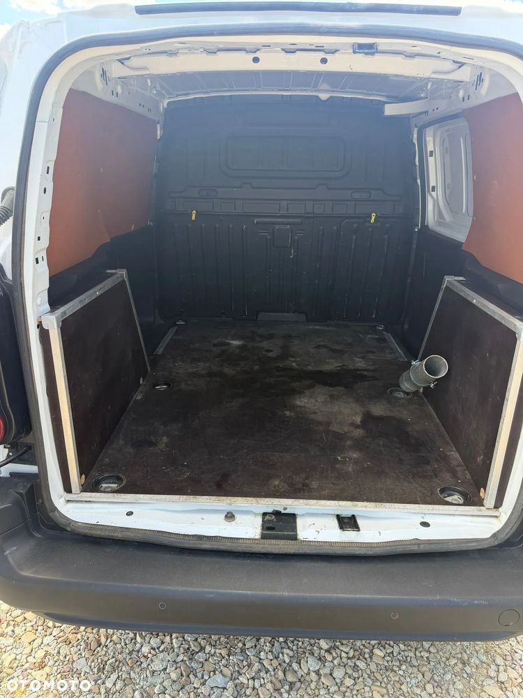 Citroën Berlingo M BlueHDi 130 EAT8 FEEL - 5