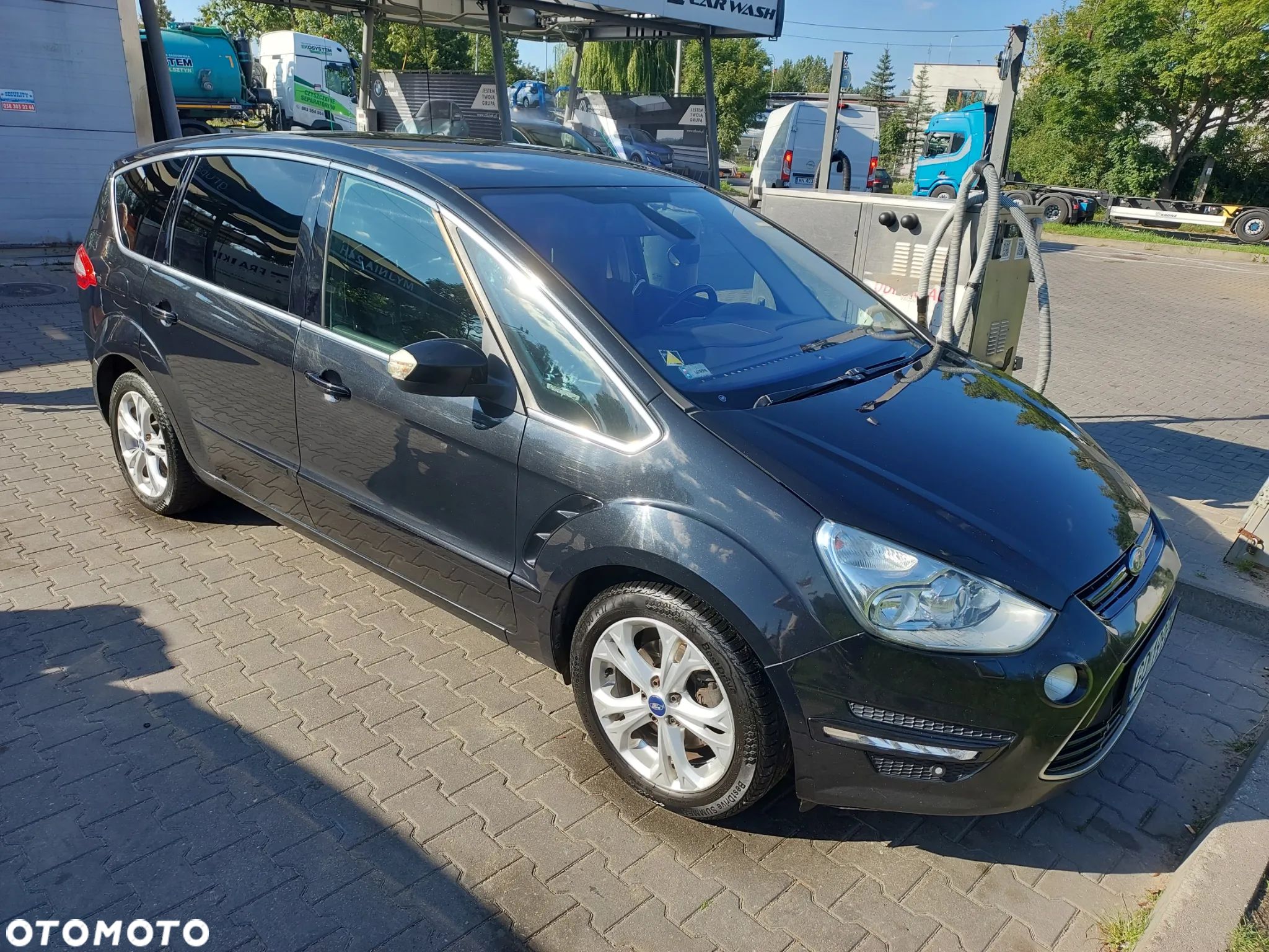 Ford S-Max 2.0 TDCi DPF Titanium - 1