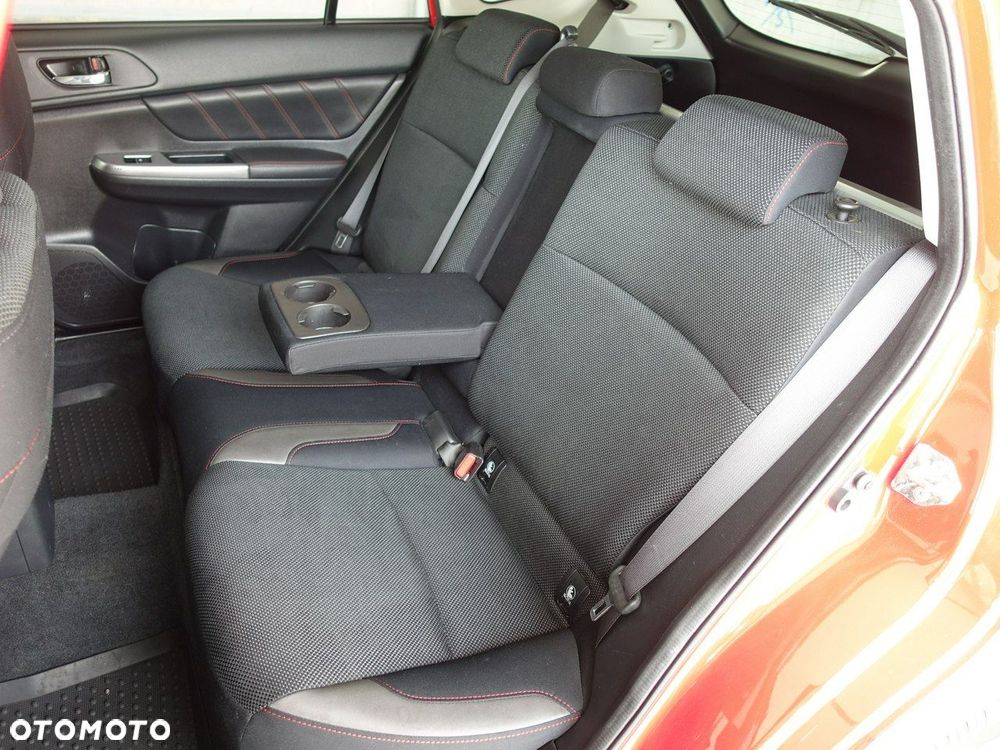 Subaru XV 2.0i Lineartronic Edition Pure Red - 17