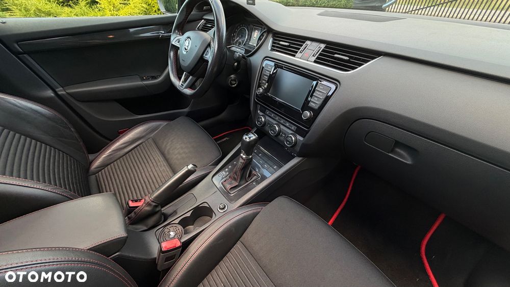Skoda Octavia 2.0 TDI 4x4 RS DSG - 27