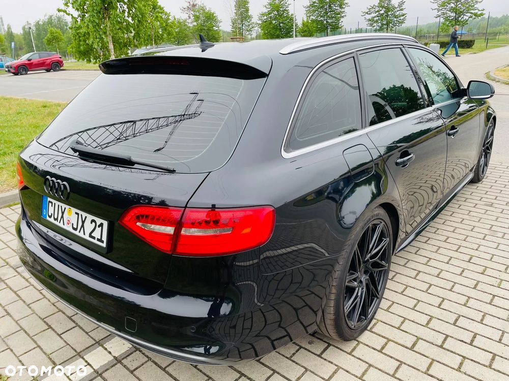 Audi A4 Avant 2.0 TDI DPF quattro S tronic S line Sportpaket - 6