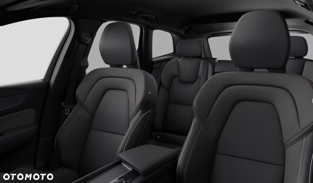 Volvo XC 60 T6 Plug-In Hybrid AWD Plus Black Edition - 8