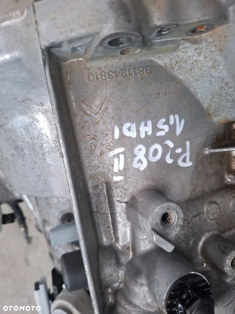 Peugeot 208 II skrzynia biegów 9811243810 - 2