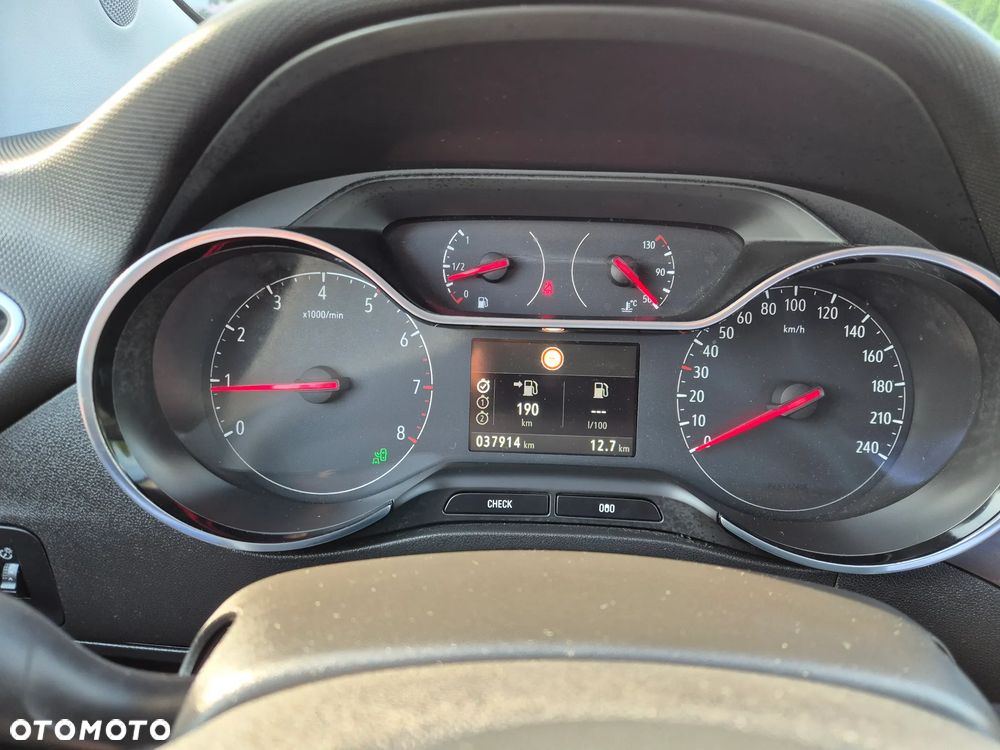 Opel Crossland X 1.2 Edition - 10