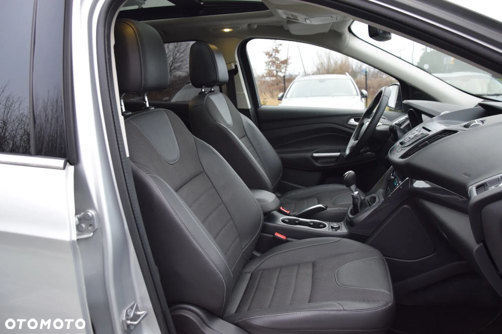 Ford Kuga 2.0 TDCi 4x4 Individual - 31