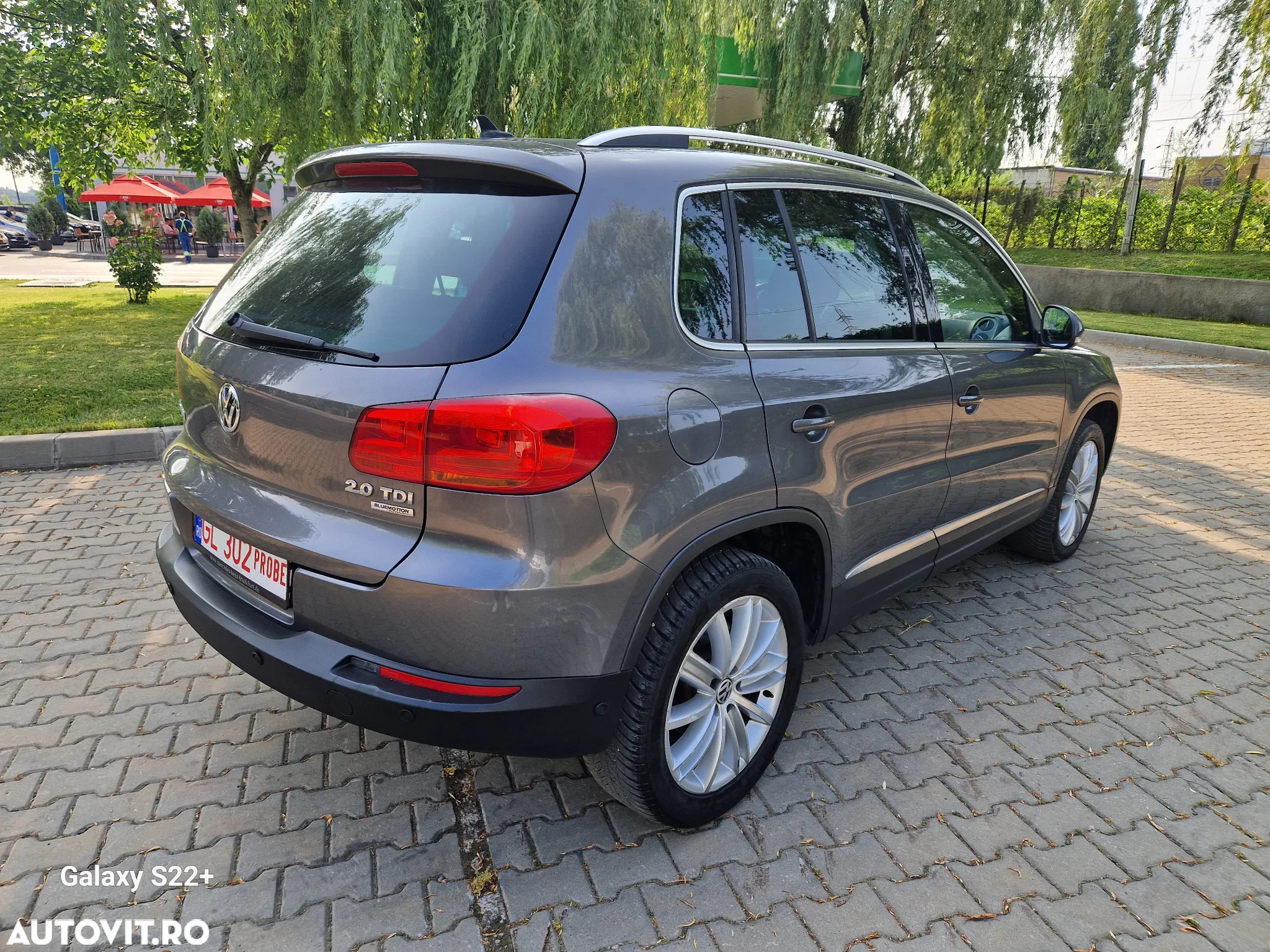 Volkswagen Tiguan 2.0 TDI DPF BlueMotion Technology Lounge Sport & Style - 6