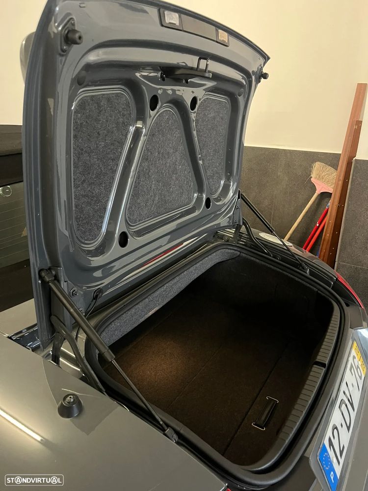 Audi TT Coupé 1.8 T quattro - 28