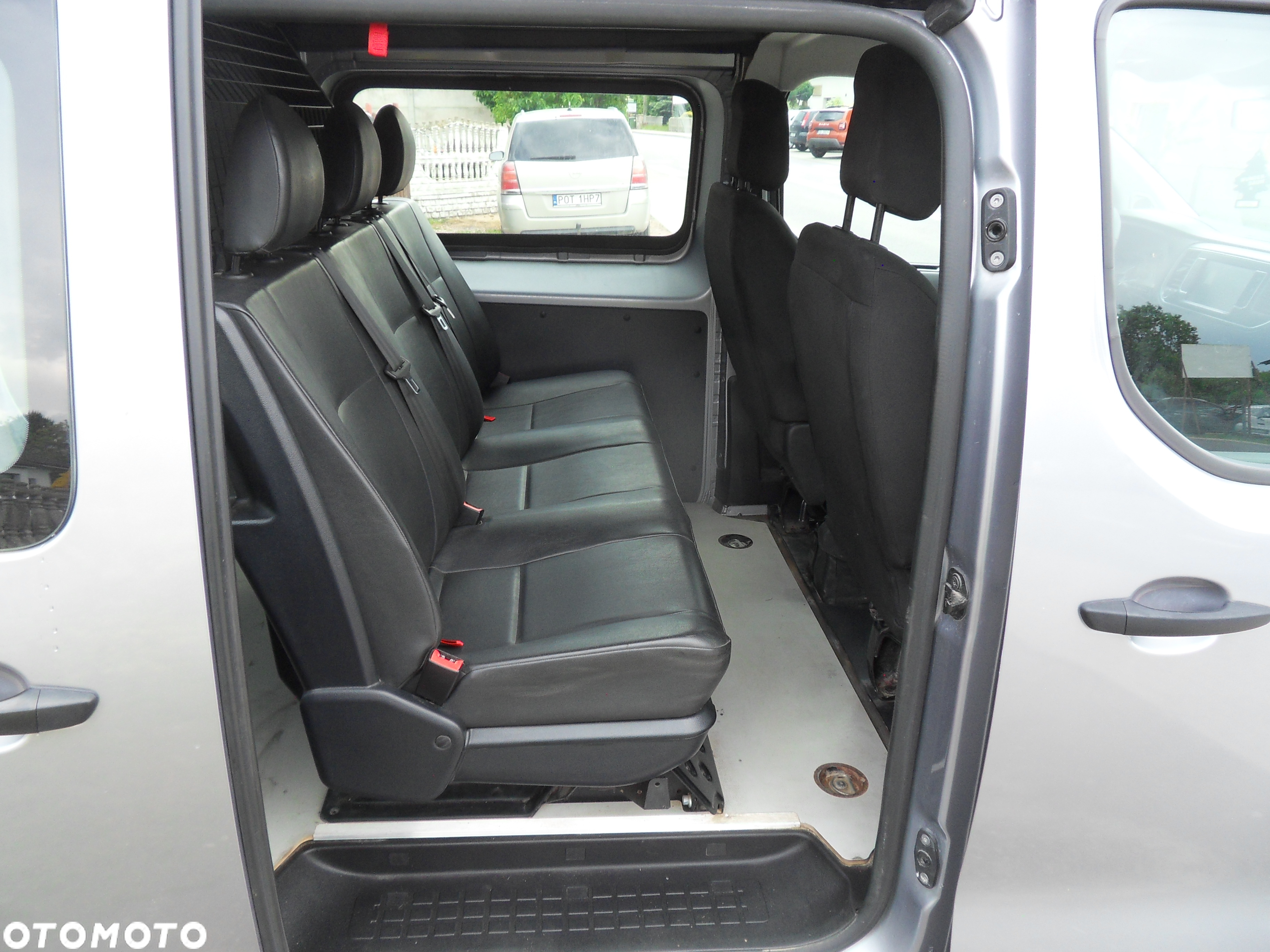 Opel VIVARO C - 11