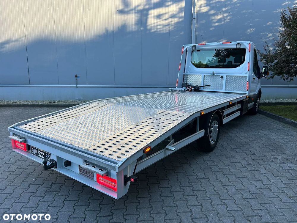 Ford Transit - 11