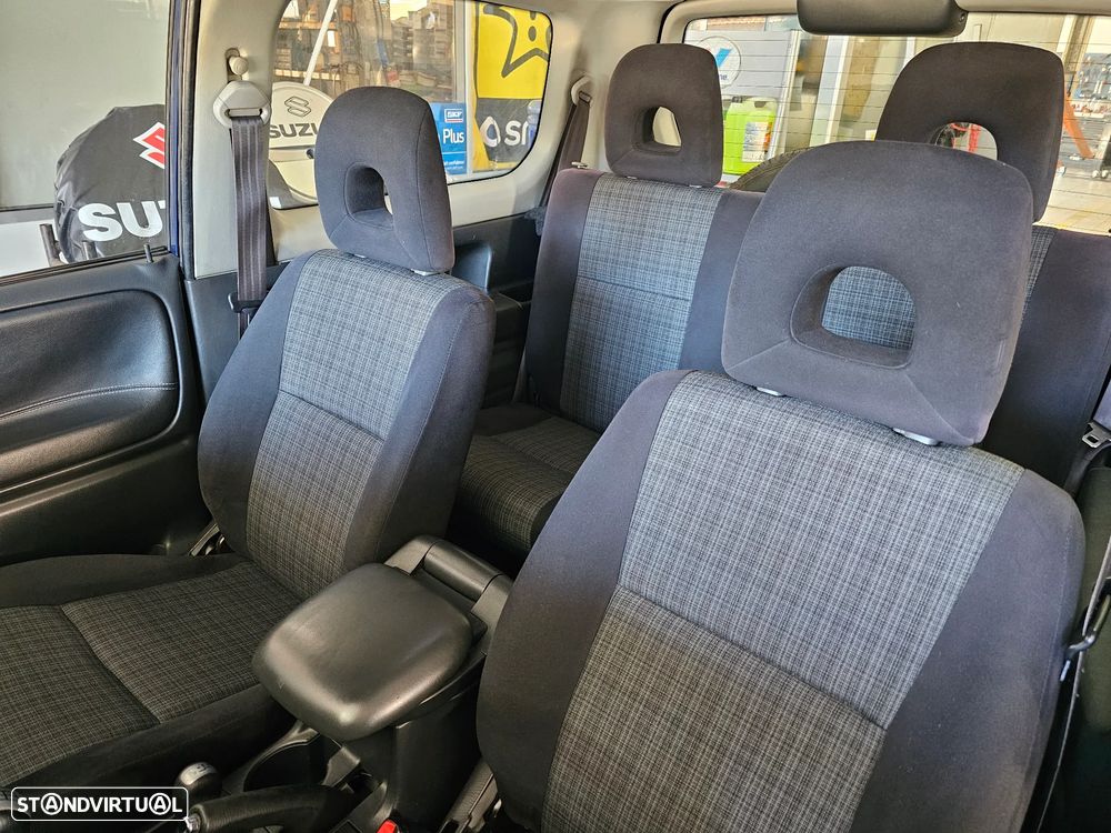 Suzuki Grand Vitara Metal Top 1.6 - 10