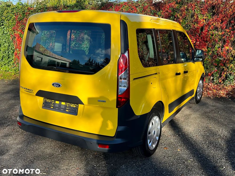 Ford Tourneo Connect - 6