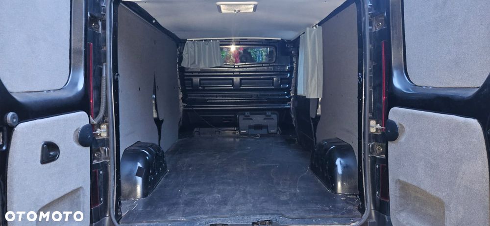 Renault Trafic - 19