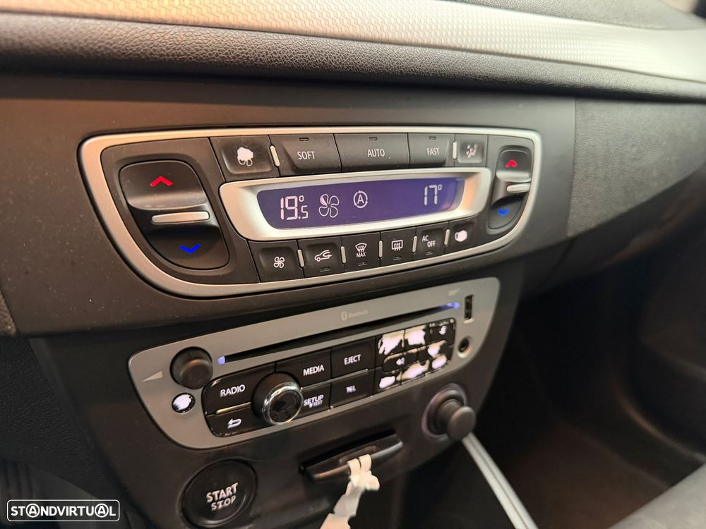Renault Mégane 1.5 dCi Comfort SS - 9