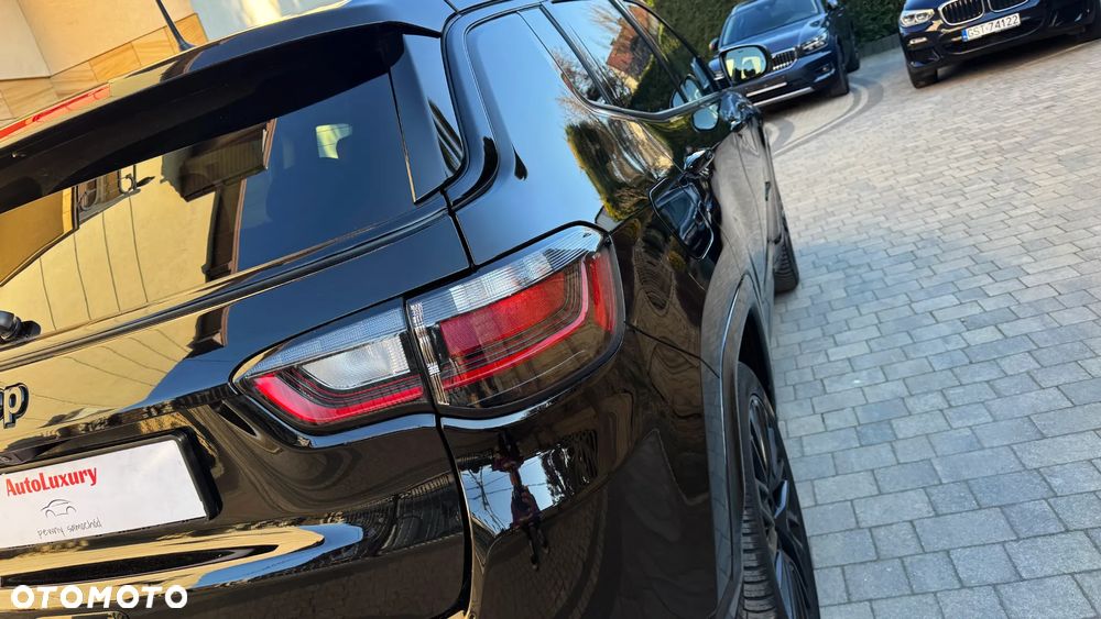 Jeep Compass 1.5 GSE T4 48V e-Hybrid Automatik Night Eagle - 11