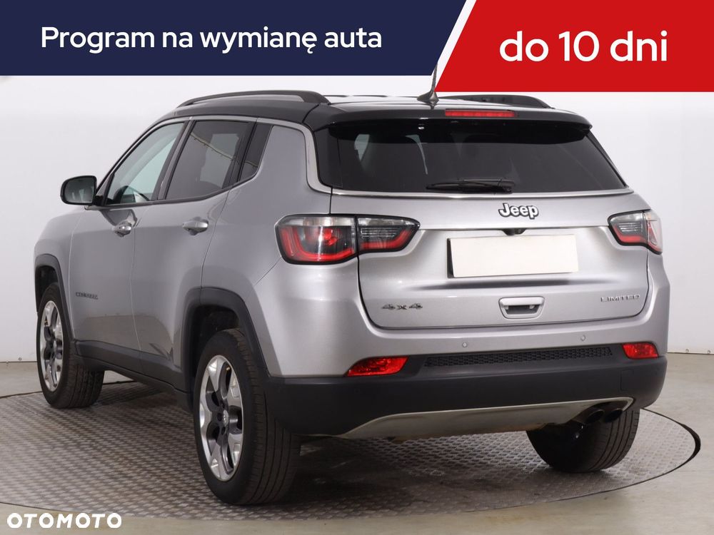 Jeep Compass - 6
