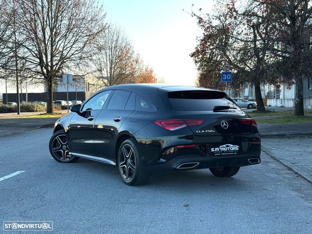 Mercedes-Benz CLA 250 e Shooting Brake 8G-DCT AMG Line - 2