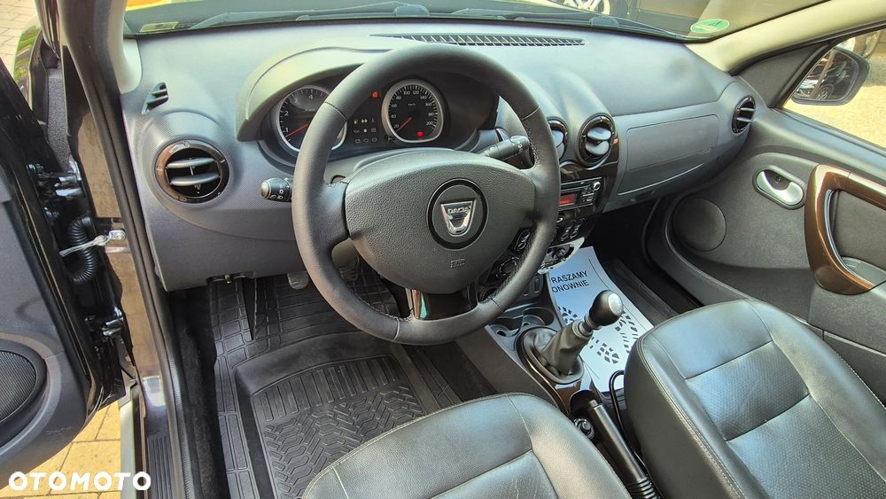 Dacia Duster 1.6 16V 4x4 Prestige - 20