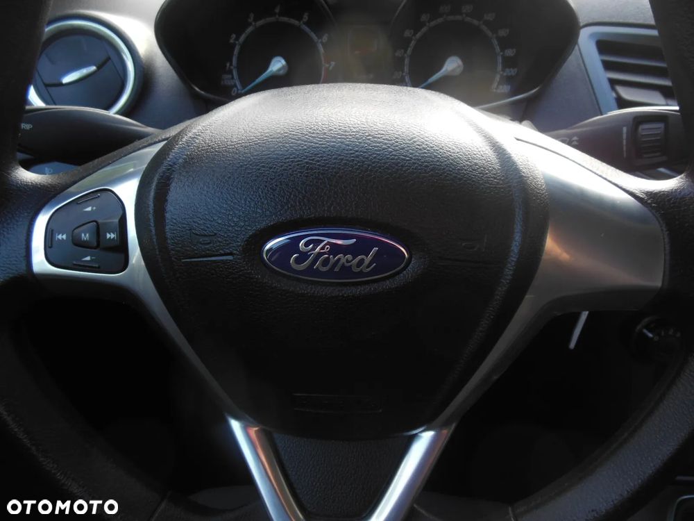 Ford Fiesta 1.25 Trend EU5 - 16