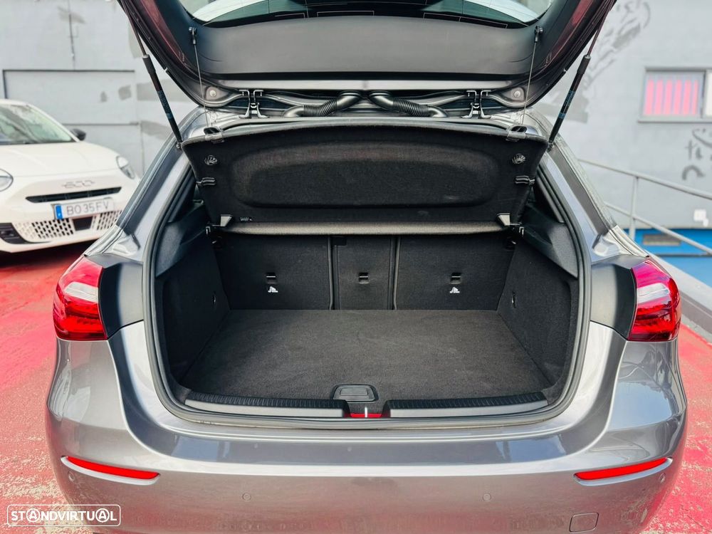 Mercedes-Benz A 250 e 8G-DCT Progressive - 14