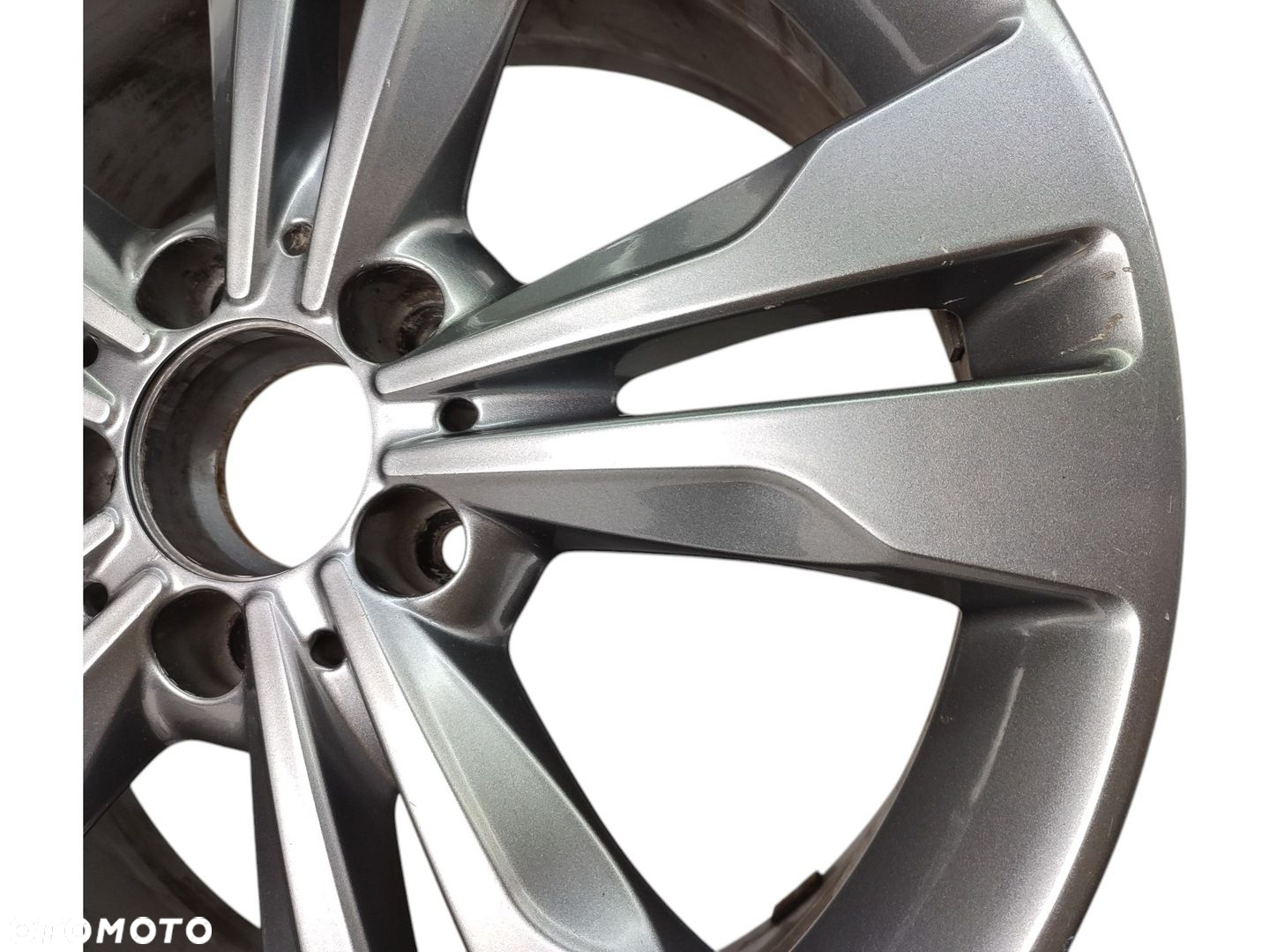 Felga aluminiowa Mercedes OE A2464010400 7,5Jx18H2 7.5" x 18" 5x112 ET 52 - 4