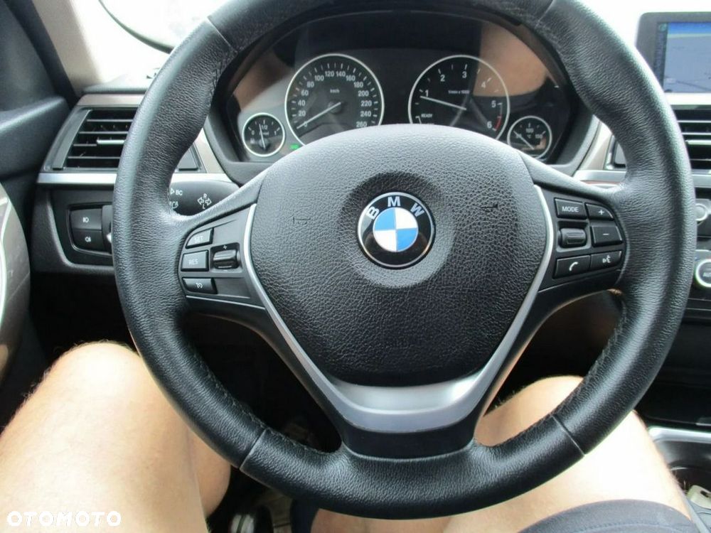 BMW Seria 3 - 10